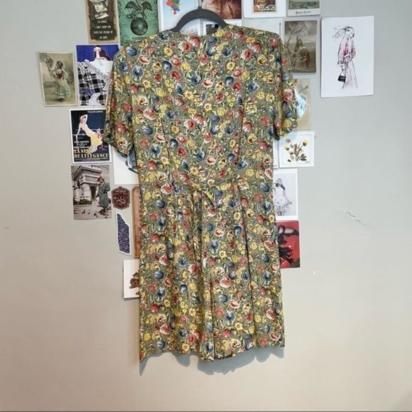 VINTAGE 90S FLORAL COTTAGECORE ASYMMETRICAL BUTTON FRONT SHORT SLEEVE ROMPER 6 - Picture 1 of 10